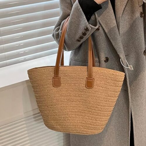 Große strandtasche, Korbtasche Shopper mit einer person